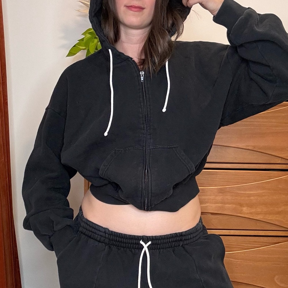 Heavy Manners Black Sweat Shirt